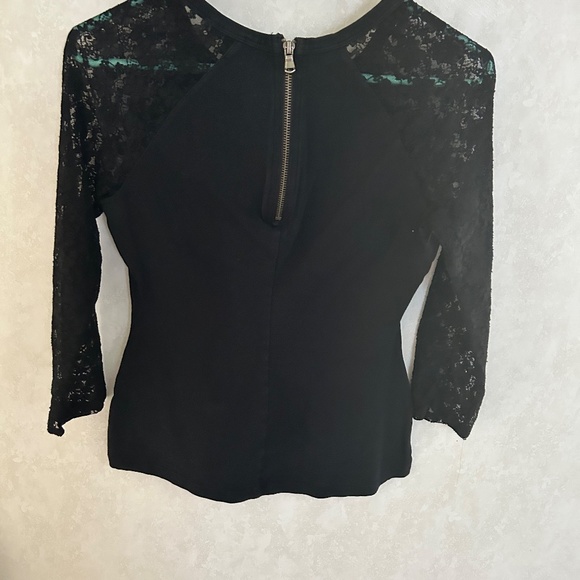 Blouse - Picture 3 of 3